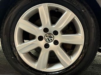 Volkswagen POLO 1.4 Polo SE 85 Semi-Auto 5dr