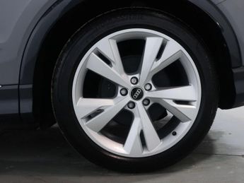 AUDI Q4 E-TRON Q4 e-tron S Line 40 5dr