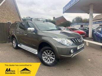 MITSUBISHI L200 2.4 L200 Warrior DI-D Auto 4WD