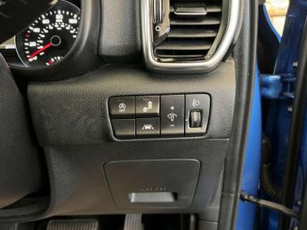 KIA SPORTAGE 1.6 Sportage 4 CRDi ISG Semi-Auto 5dr