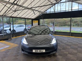 TESLA MODEL 3 Model 3 Long Range AWD 4WD 4dr