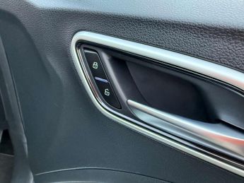 MG ZS ZS Exclusive EV 5dr