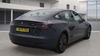 TESLA MODEL 3 Model 3 Standard-Range + 4dr EV