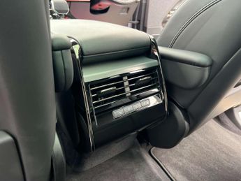 Land Rover Range Rover Sport 3.0 P400 MHEV Dynamic SE SUV + BODYKIT STYLING + 5dr Petrol Auto