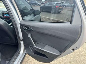SEAT ARONA 1.6 Arona Xcellence Luxury TDI Auto 5dr