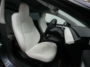 Tesla Model 3 (Dual Motor) Long Range Auto 4WDE 4dr