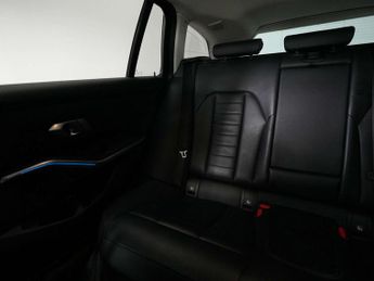 BMW 3 Series 2.0 330e 12kWh Sport Pro Touring Auto Euro 6 (s/s) 5dr