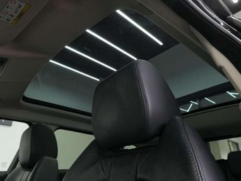 Land Rover Range Rover Evoque 2.2 SD4 Pure Auto 4WD Euro 5 5dr