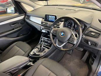 BMW 2 SERIES 2.0 218D SE Auto 5dr