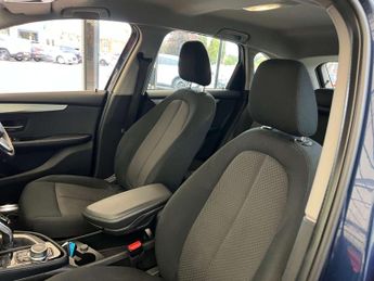 BMW 2 SERIES 2.0 218D SE Auto 5dr