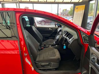 VOLKSWAGEN GOLF 1.5 Golf GT TSi Evo Semi-Auto 5dr