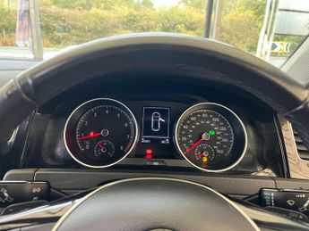 VOLKSWAGEN GOLF 1.5 Golf GT TSi Evo Semi-Auto 5dr