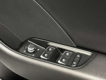 Audi A3 2.0 S3 TFSI Quattro Semi-Auto 4WD 4dr