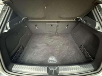 MERCEDES-BENZ GLA 2.1 GLA 200 AMG Line D Auto 5dr