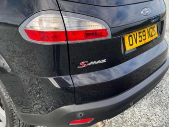 FORD S-MAX 2.0 S-Max Titanium TDCi 140 Auto 5dr