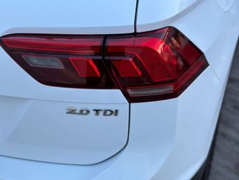 Volkswagen Tiguan 2.0 Tiguan SE Nav TDI BlueMotion Technology Semi-Auto 5dr