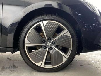 SEAT LEON 1.5 Leon Xcellence Luxury eTSI Evo Semi-Auto 5dr