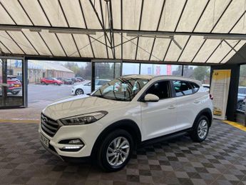 HYUNDAI TUCSON 1.7 Tucson SE Nav Blue Drive 2WD CRDi Semi-Auto 5dr