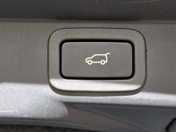 LAND ROVER RANGE ROVER SPORT 5.0 Range Rover Sport SVR V8 Auto 4WD 5dr