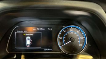 NISSAN LEAF Leaf Takna 5dr