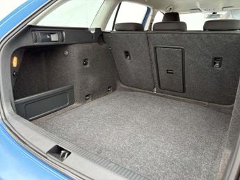 Skoda OCTAVIA 1.0 Octavia SE Technology TSi Semi-Auto 5dr