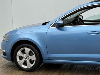 Skoda OCTAVIA 1.0 Octavia SE Technology TSi Semi-Auto 5dr