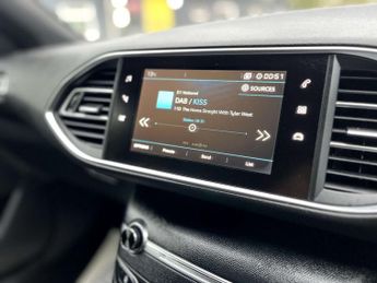 PEUGEOT 308 2.0 308 GT Blue HDi S/S Auto 5dr