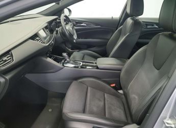 VAUXHALL INSIGNIA 1.5 Insignia SRi VX-Line Nav T Auto 5dr