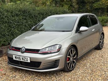 VOLKSWAGEN GOLF 2.0 Golf GTi Performance Semi-Auto 3dr