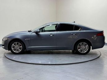 Jaguar XF 2.2d Luxury Auto Euro 5 (s/s) 4dr