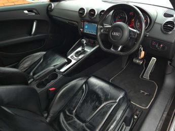 AUDI TT 3.2 TT Quattro Auto 4WD 3dr
