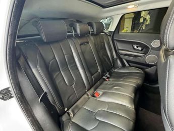 LAND ROVER RANGE ROVER EVOQUE 2.2 Range Rover Evoque Dynamic SD4 Auto 4WD 5dr