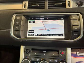 LAND ROVER RANGE ROVER EVOQUE 2.2 Range Rover Evoque Dynamic SD4 Auto 4WD 5dr