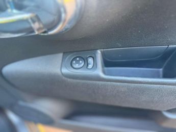 FIAT 500 1.2 500 Lounge Semi-Auto 3dr