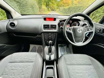 VAUXHALL MERIVA 1.4 Meriva SE Auto 5dr