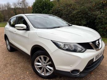 Nissan Qashqai 1.5 Qashqai Acenta Smart Vision dCi 5dr