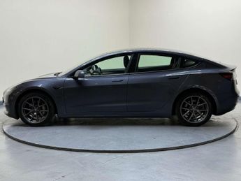 TESLA MODEL 3 Model 3 Long Range AWD 4WD 4dr