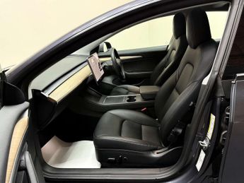 TESLA MODEL 3 Model 3 Long Range AWD 4WD 4dr