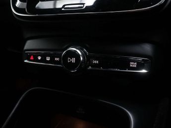 VOLVO XC40 1.5 XC40 R-Design T5 Recharge Auto 5dr