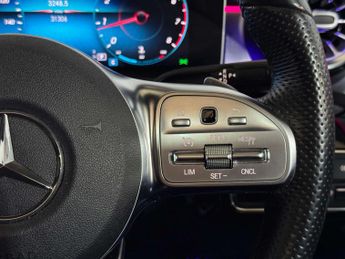 Mercedes-Benz CLA 1.3 CLA 180 AMG Line Premium+ Auto 4dr