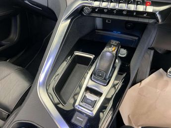 PEUGEOT 3008 2.0 3008 GT Blue HDi S/S Auto 5dr