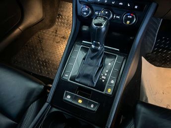 SKODA SUPERB 2.0 Superb SE L Executive TDI Semi-Auto 5dr