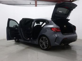 BMW 1 SERIES 1.5 118I M Sport Auto 5dr