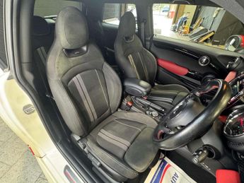 MINI HATCH 2.0 John Cooper Works Auto 3dr