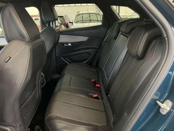 PEUGEOT 3008 1.6 3008 GT Line S/S PHEV 4x4 Auto 4WD 5dr