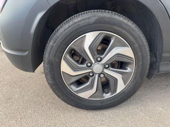 HYUNDAI KONA 1.6 Kona SE Connect GDi HEV Semi-Auto 5dr