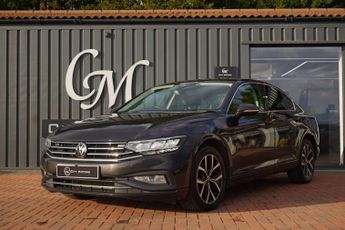 Volkswagen PASSAT 2.0 Passat SEL TDI Semi-Auto 4dr