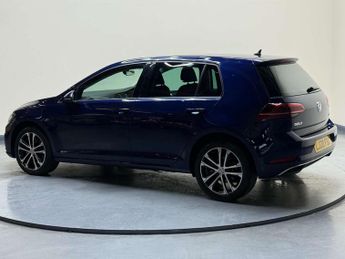 Volkswagen Golf 2.0 TDI STYLE DSG