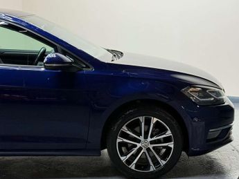 Volkswagen Golf 2.0 TDI STYLE DSG