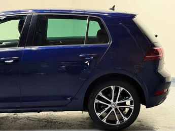 Volkswagen Golf 2.0 TDI STYLE DSG